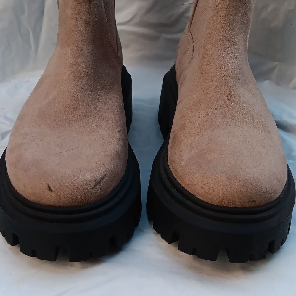 H&M Women's Beige Ankle Boots NWOB - Picture 4 of 12